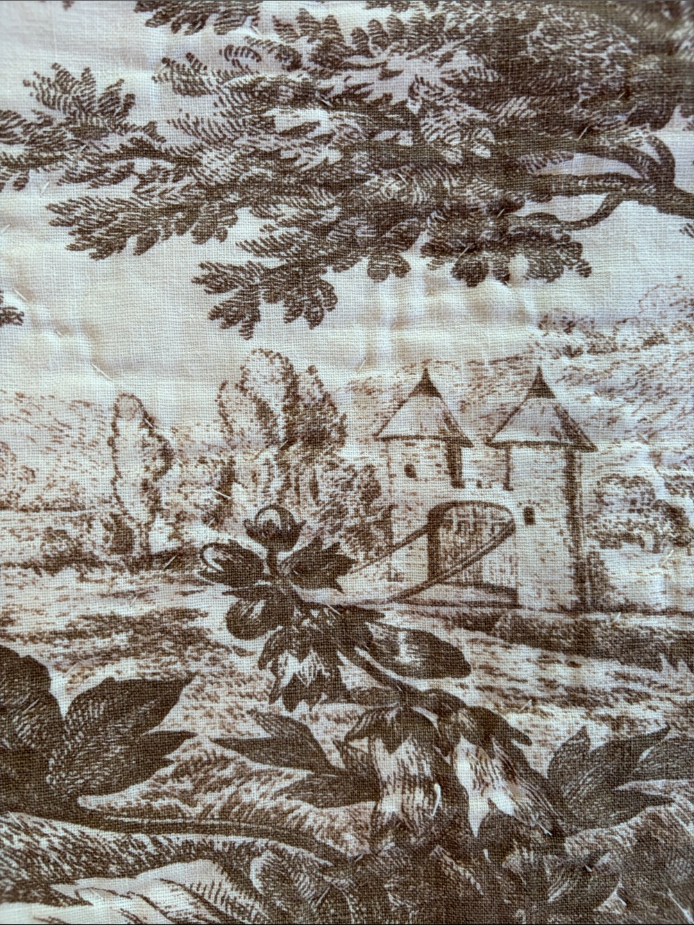 Rare Pottery Barn Matine French Toile Quilt w/ Ruffle Pleated Edges Reversible - Picture 2 of 6